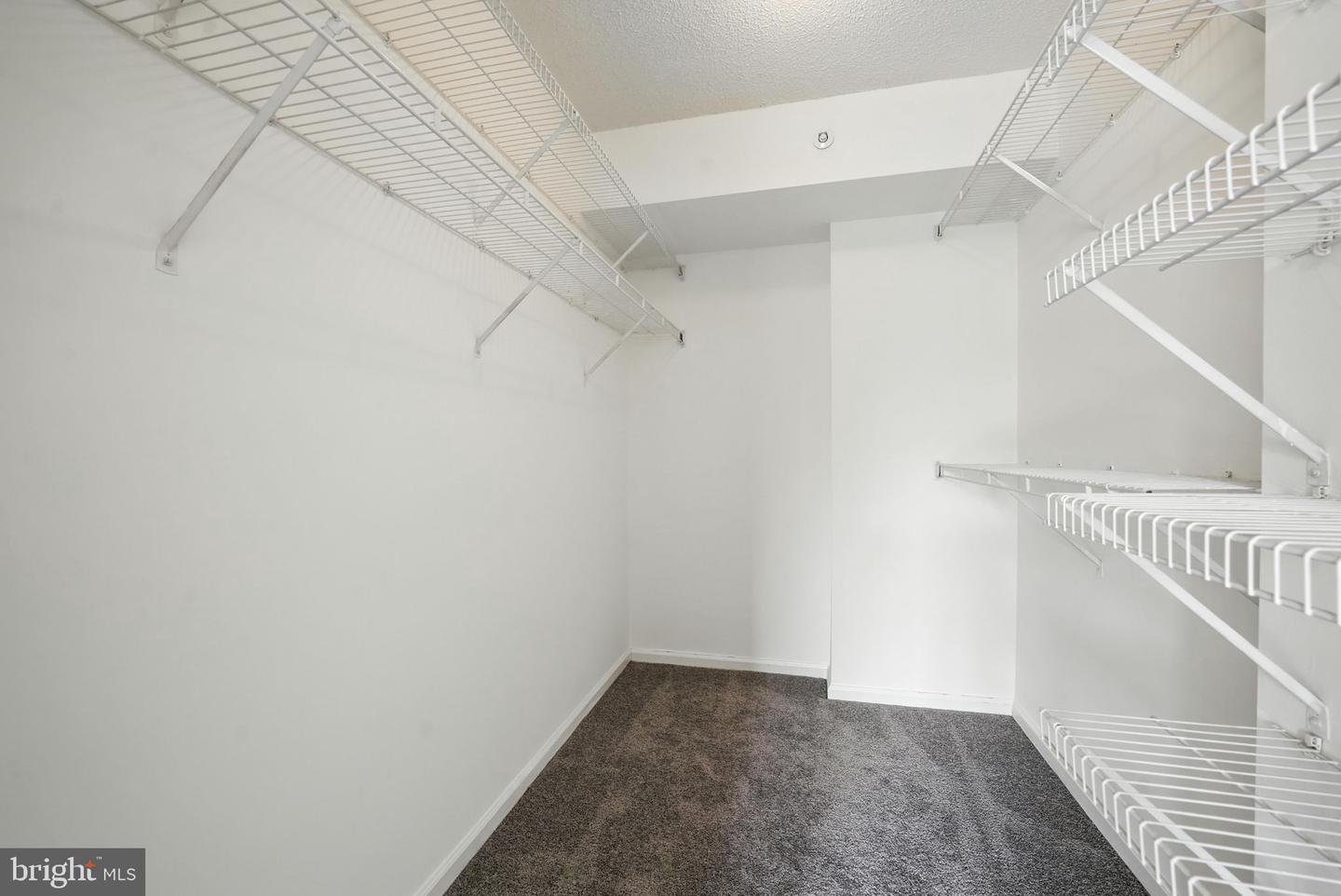 2230 GEORGE C MARSHALL DR #814, FALLS CHURCH, Virginia 22043, 2 Bedrooms Bedrooms, ,2 BathroomsBathrooms,Residential,For sale,2230 GEORGE C MARSHALL DR #814,VAFX2254362 MLS # VAFX2254362