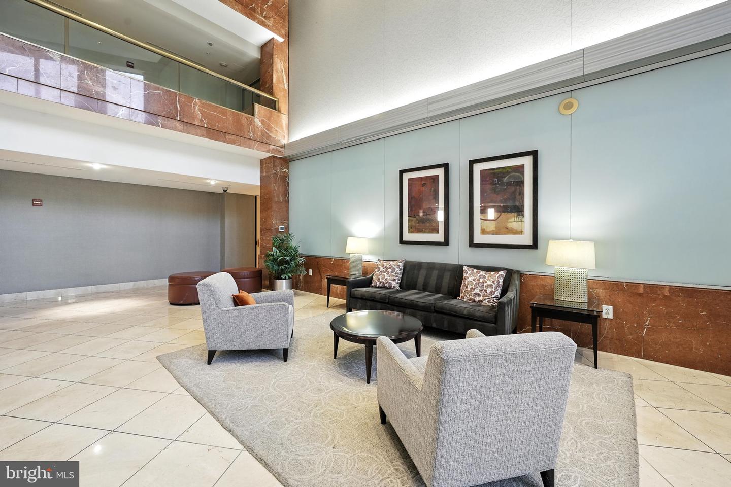 2230 GEORGE C MARSHALL DR #814, FALLS CHURCH, Virginia 22043, 2 Bedrooms Bedrooms, ,2 BathroomsBathrooms,Residential,For sale,2230 GEORGE C MARSHALL DR #814,VAFX2254362 MLS # VAFX2254362