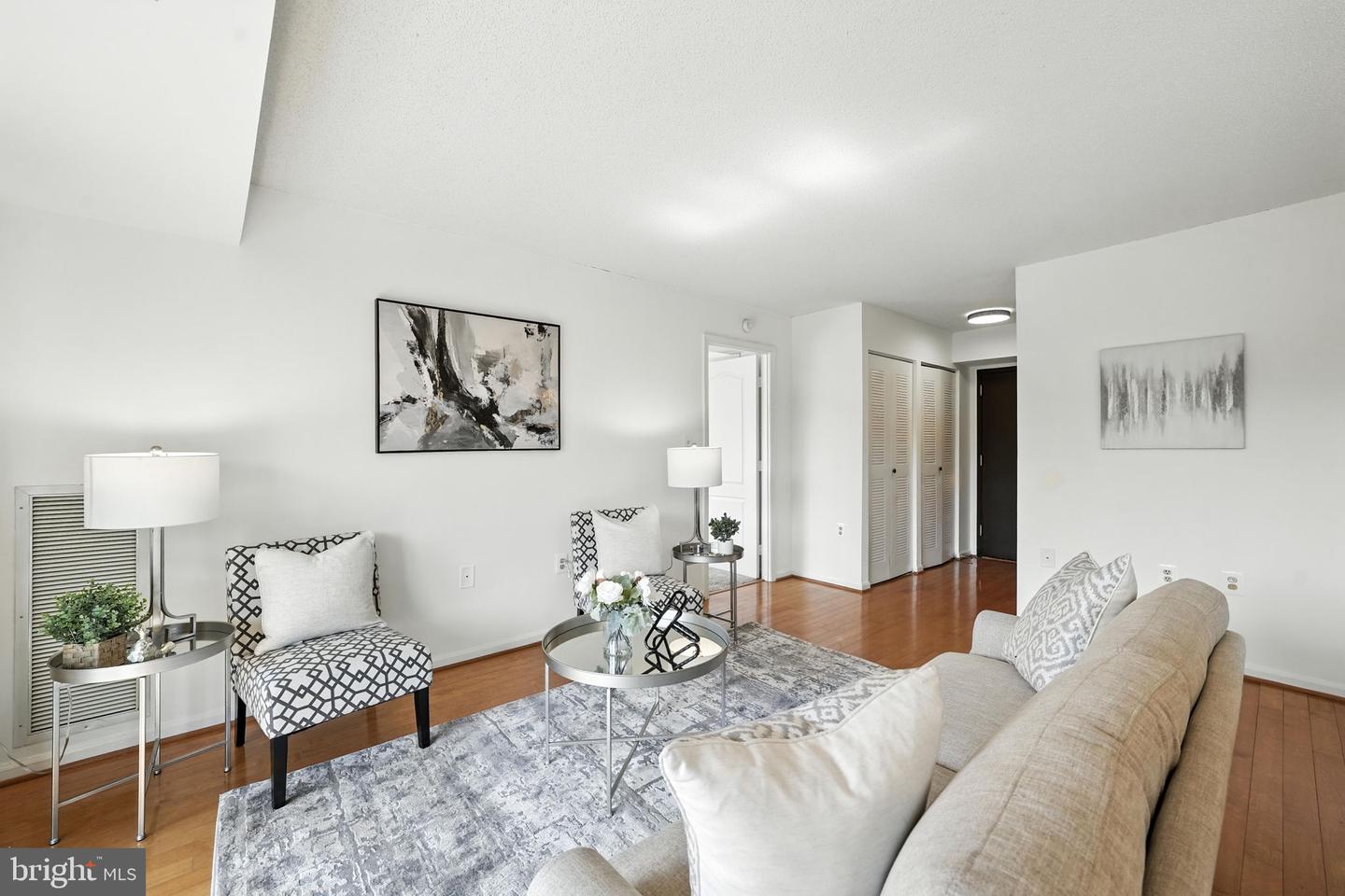 2230 GEORGE C MARSHALL DR #814, FALLS CHURCH, Virginia 22043, 2 Bedrooms Bedrooms, ,2 BathroomsBathrooms,Residential,For sale,2230 GEORGE C MARSHALL DR #814,VAFX2254362 MLS # VAFX2254362