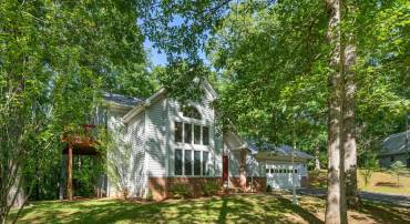 11115 ORLEAN VISTA DR, MARSHALL, Virginia 20115, 4 Bedrooms Bedrooms, ,3 BathroomsBathrooms,Residential,For sale,11115 ORLEAN VISTA DR,VAFQ2017374 MLS # VAFQ2017374
