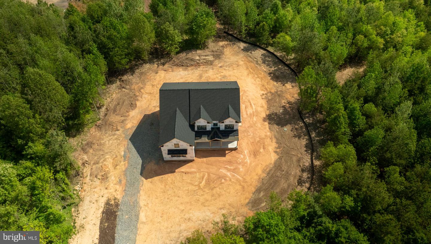 8537 HIGHCLERE LN, SPOTSYLVANIA, Virginia 22553, 4 Bedrooms Bedrooms, ,5 BathroomsBathrooms,Residential,For sale,8537 HIGHCLERE LN,VASP2030494 MLS # VASP2030494