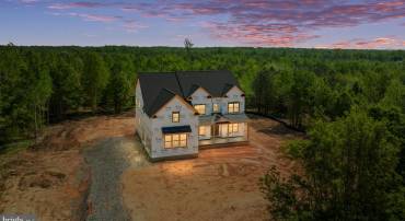 8537 HIGHCLERE LN, SPOTSYLVANIA, Virginia 22553, 4 Bedrooms Bedrooms, ,5 BathroomsBathrooms,Residential,For sale,8537 HIGHCLERE LN,VASP2030494 MLS # VASP2030494