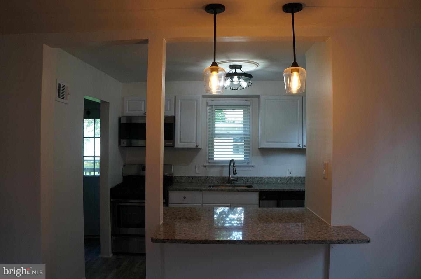 3027 WAYNE RD, FALLS CHURCH, Virginia 22042, 2 Bedrooms Bedrooms, ,1 BathroomBathrooms,Residential,For sale,3027 WAYNE RD,VAFX2234412 MLS # VAFX2234412