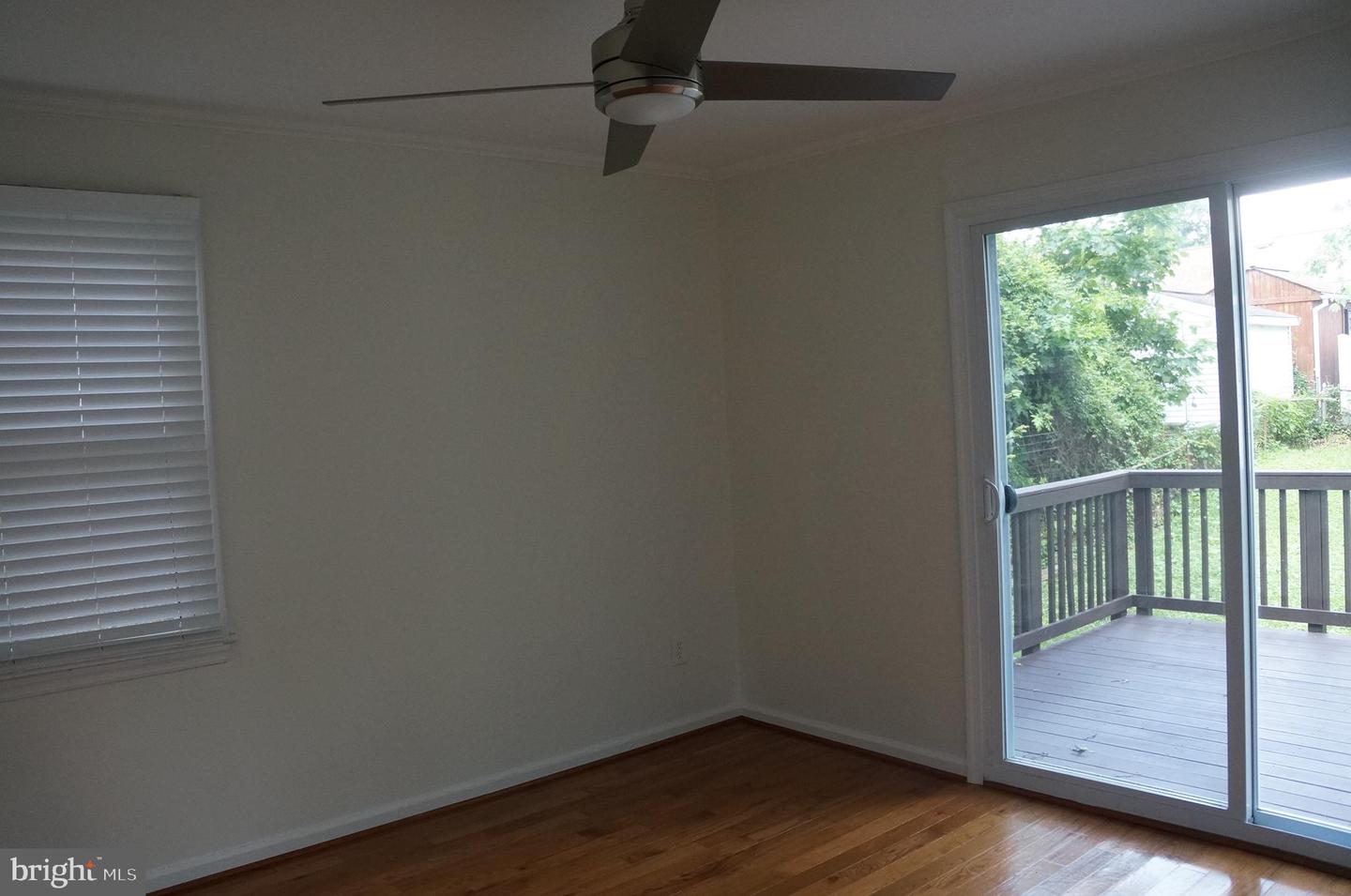 3027 WAYNE RD, FALLS CHURCH, Virginia 22042, 2 Bedrooms Bedrooms, ,1 BathroomBathrooms,Residential,For sale,3027 WAYNE RD,VAFX2234412 MLS # VAFX2234412