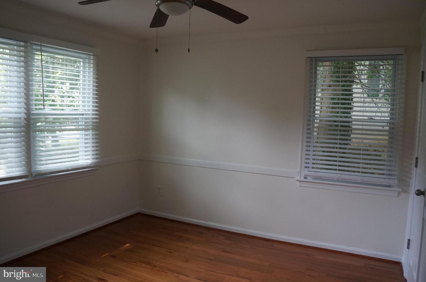 3027 WAYNE RD, FALLS CHURCH, Virginia 22042, 2 Bedrooms Bedrooms, ,1 BathroomBathrooms,Residential,For sale,3027 WAYNE RD,VAFX2234412 MLS # VAFX2234412