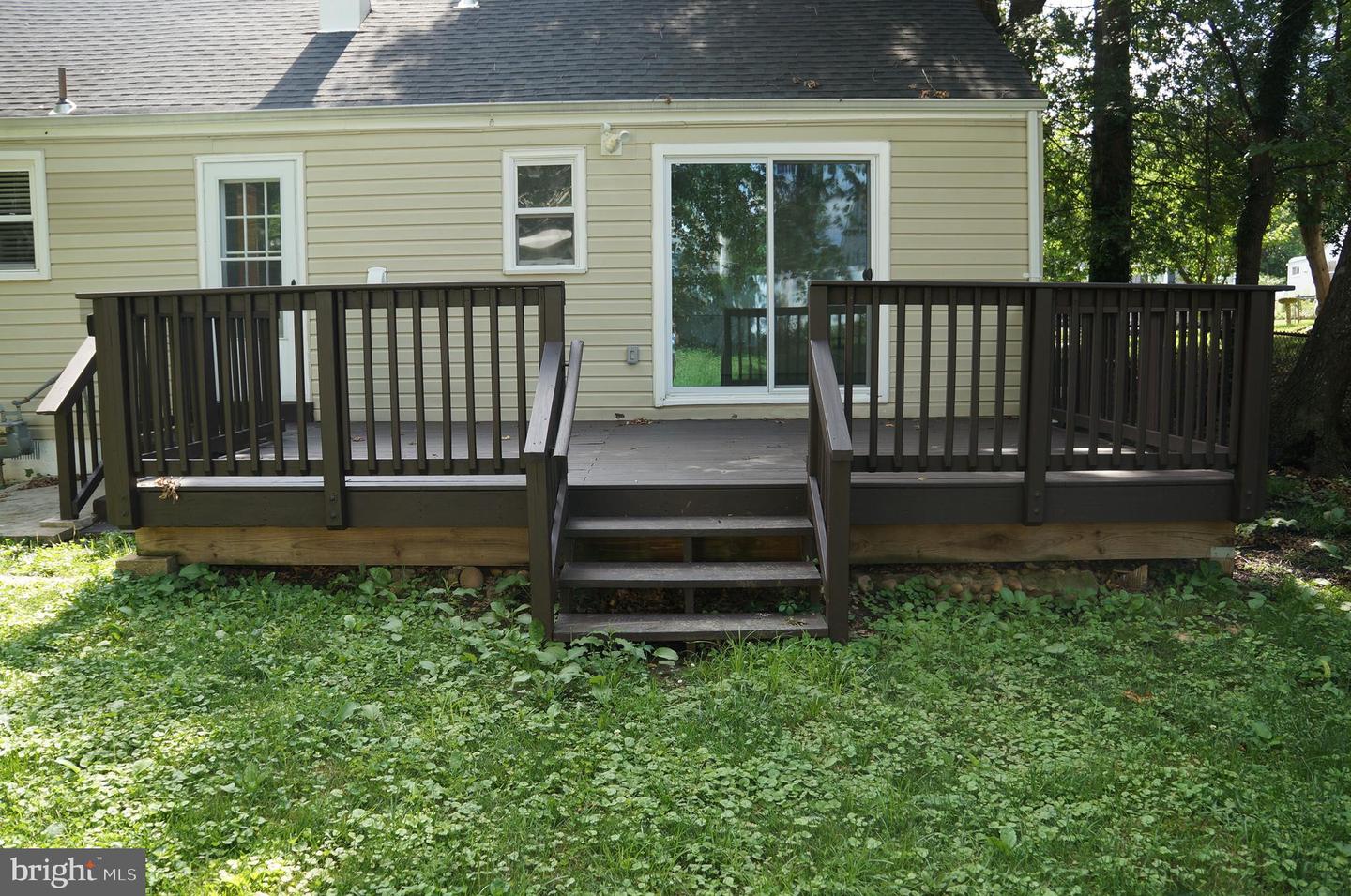 3027 WAYNE RD, FALLS CHURCH, Virginia 22042, 2 Bedrooms Bedrooms, ,1 BathroomBathrooms,Residential,For sale,3027 WAYNE RD,VAFX2234412 MLS # VAFX2234412