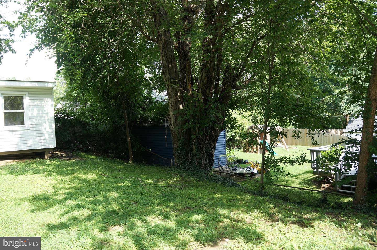 3027 WAYNE RD, FALLS CHURCH, Virginia 22042, 2 Bedrooms Bedrooms, ,1 BathroomBathrooms,Residential,For sale,3027 WAYNE RD,VAFX2234412 MLS # VAFX2234412