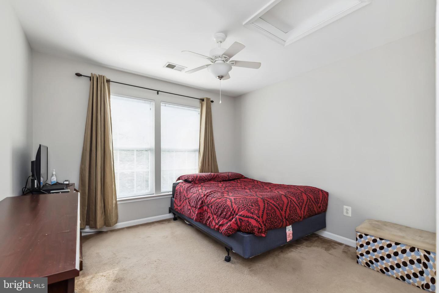 3599 WANDA CT, WOODBRIDGE, Virginia 22193, 5 Bedrooms Bedrooms, ,3 BathroomsBathrooms,Residential,For sale,3599 WANDA CT,VAPW2097562 MLS # VAPW2097562