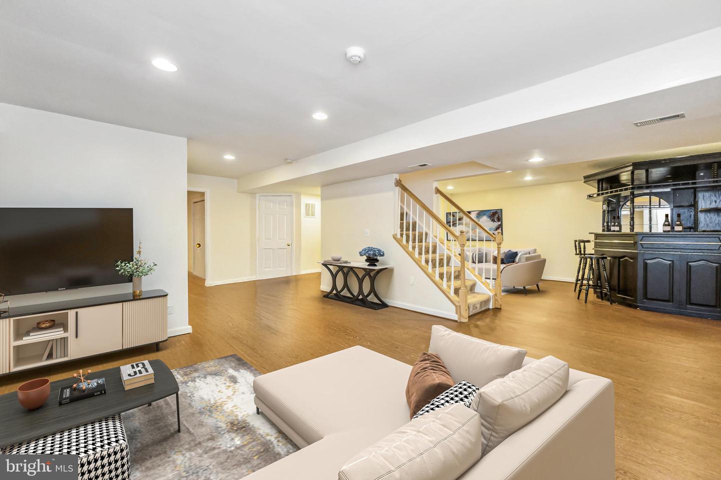 3599 WANDA CT, WOODBRIDGE, Virginia 22193, 5 Bedrooms Bedrooms, ,3 BathroomsBathrooms,Residential,For sale,3599 WANDA CT,VAPW2097562 MLS # VAPW2097562