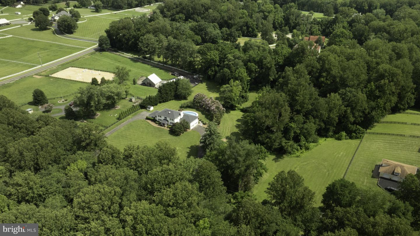 13111 SPRINGDALE ESTATES RD, CLIFTON, Virginia 20124, 5 Bedrooms Bedrooms, 15 Rooms Rooms,3 BathroomsBathrooms,Residential,For sale,13111 SPRINGDALE ESTATES RD,VAFX2250580 MLS # VAFX2250580
