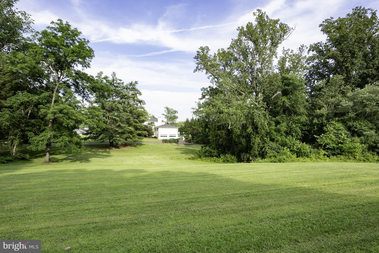 13111 SPRINGDALE ESTATES RD, CLIFTON, Virginia 20124, 5 Bedrooms Bedrooms, 15 Rooms Rooms,3 BathroomsBathrooms,Residential,For sale,13111 SPRINGDALE ESTATES RD,VAFX2250580 MLS # VAFX2250580