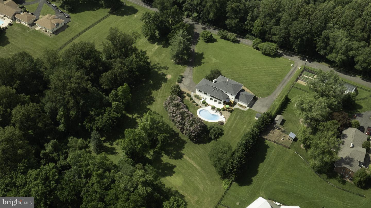 13111 SPRINGDALE ESTATES RD, CLIFTON, Virginia 20124, 5 Bedrooms Bedrooms, 15 Rooms Rooms,3 BathroomsBathrooms,Residential,For sale,13111 SPRINGDALE ESTATES RD,VAFX2250580 MLS # VAFX2250580