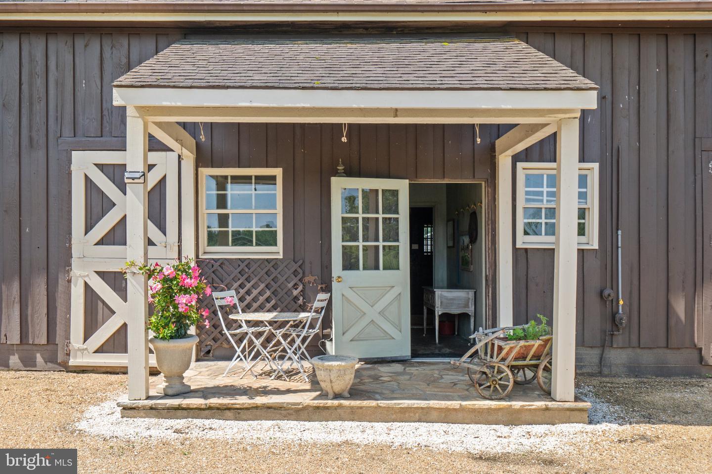 6289 COON TREE RD, THE PLAINS, Virginia 20198, 2 Bedrooms Bedrooms, ,2 BathroomsBathrooms,Residential,For sale,6289 COON TREE RD,VAFQ2017262 MLS # VAFQ2017262