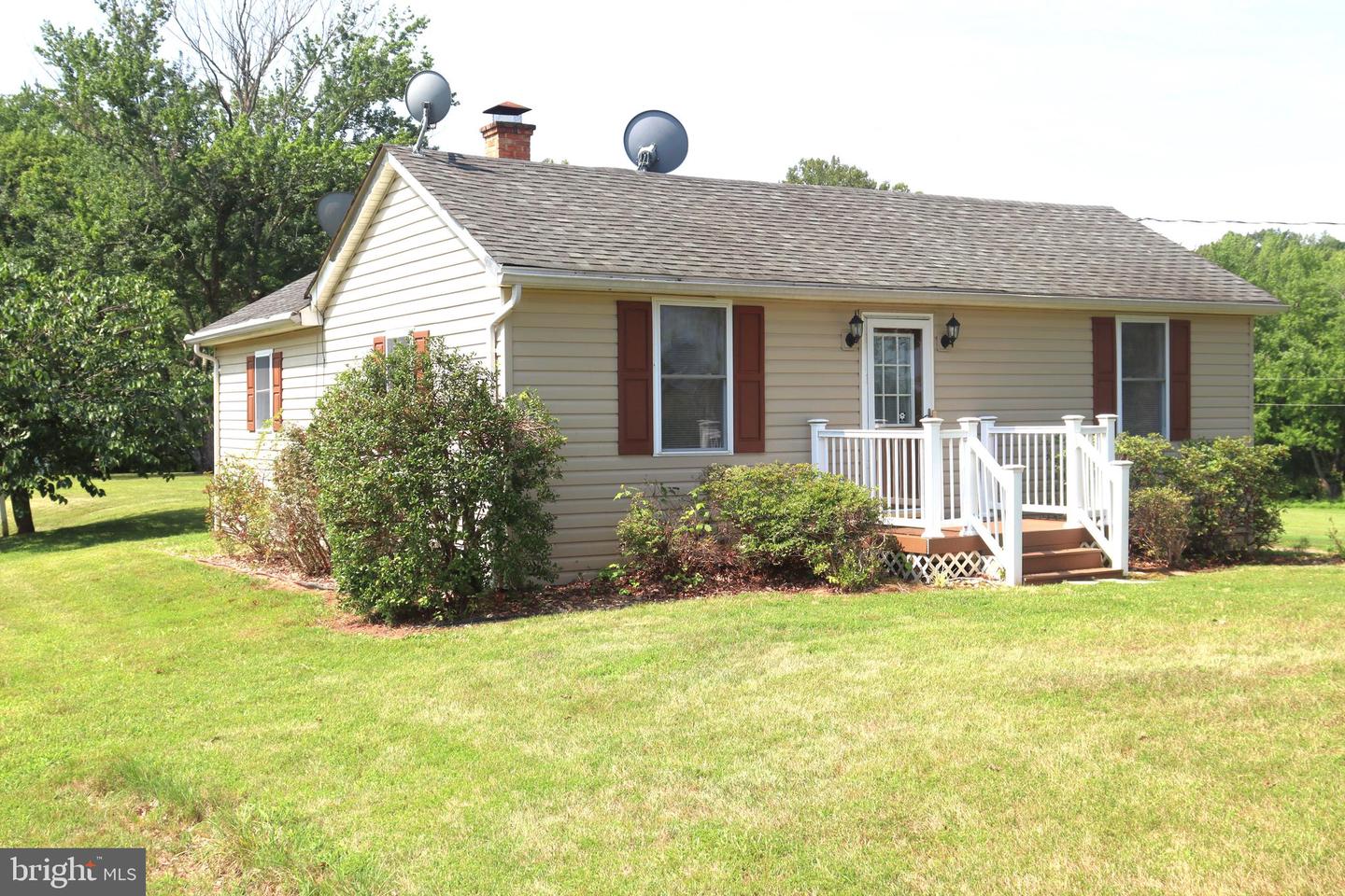 2575 COURTNEY SCHOOL RD, MIDLAND, Virginia 22728, 2 Bedrooms Bedrooms, ,1 BathroomBathrooms,Residential,For sale,2575 COURTNEY SCHOOL RD,VAFQ2017334 MLS # VAFQ2017334