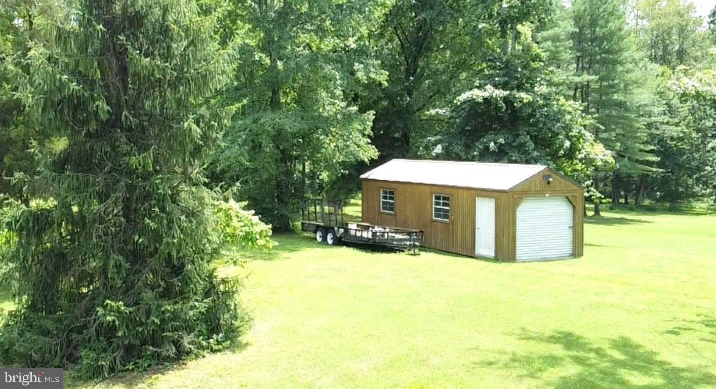 2575 COURTNEY SCHOOL RD, MIDLAND, Virginia 22728, 2 Bedrooms Bedrooms, ,1 BathroomBathrooms,Residential,For sale,2575 COURTNEY SCHOOL RD,VAFQ2017334 MLS # VAFQ2017334