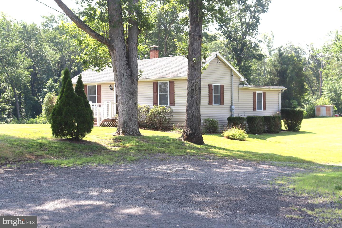 2575 COURTNEY SCHOOL RD, MIDLAND, Virginia 22728, 2 Bedrooms Bedrooms, ,1 BathroomBathrooms,Residential,For sale,2575 COURTNEY SCHOOL RD,VAFQ2017334 MLS # VAFQ2017334