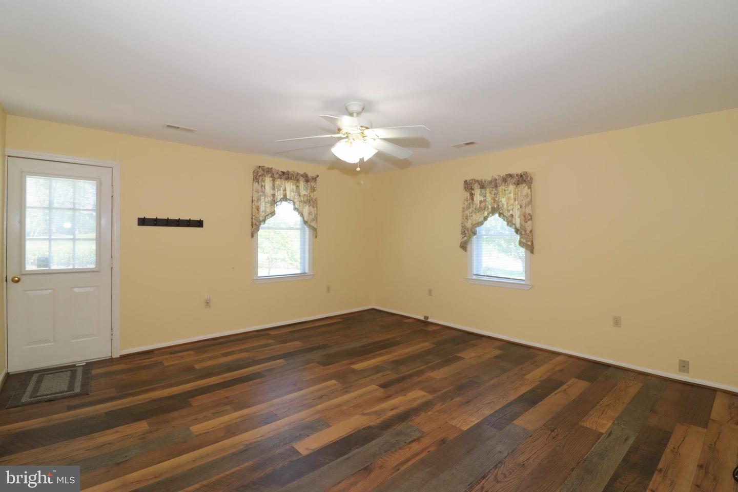 2575 COURTNEY SCHOOL RD, MIDLAND, Virginia 22728, 2 Bedrooms Bedrooms, ,1 BathroomBathrooms,Residential,For sale,2575 COURTNEY SCHOOL RD,VAFQ2017334 MLS # VAFQ2017334