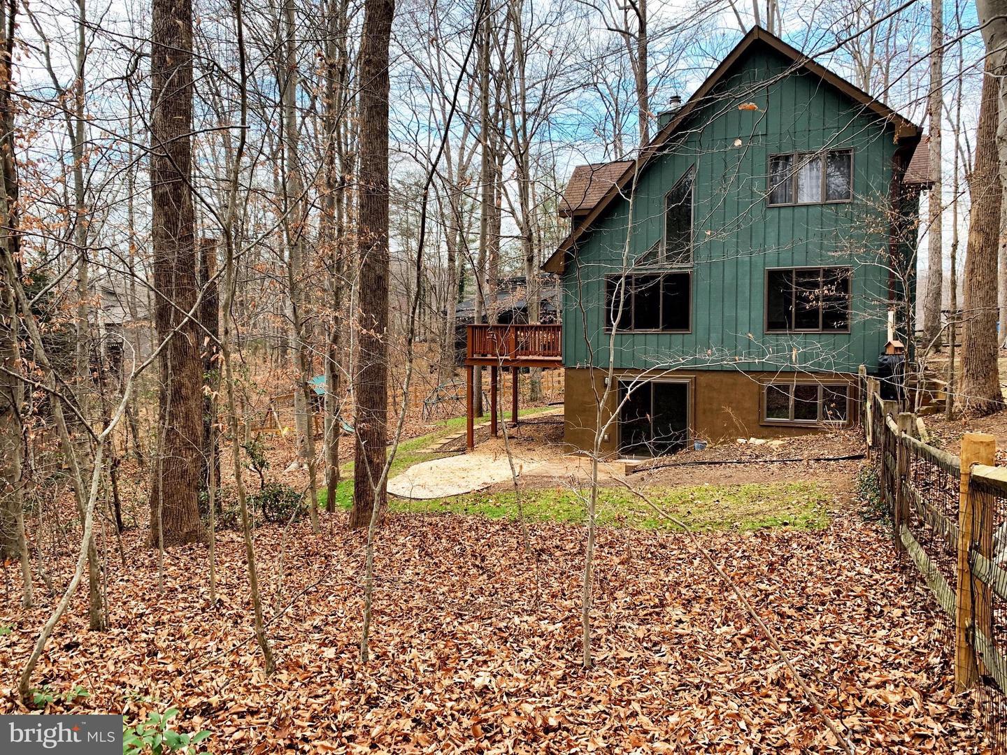6303 OCCOQUAN FOREST DR, MANASSAS, Virginia 20112, 5 Bedrooms Bedrooms, 8 Rooms Rooms,2 BathroomsBathrooms,Residential,For sale,6303 OCCOQUAN FOREST DR,VAPW2098748 MLS # VAPW2098748