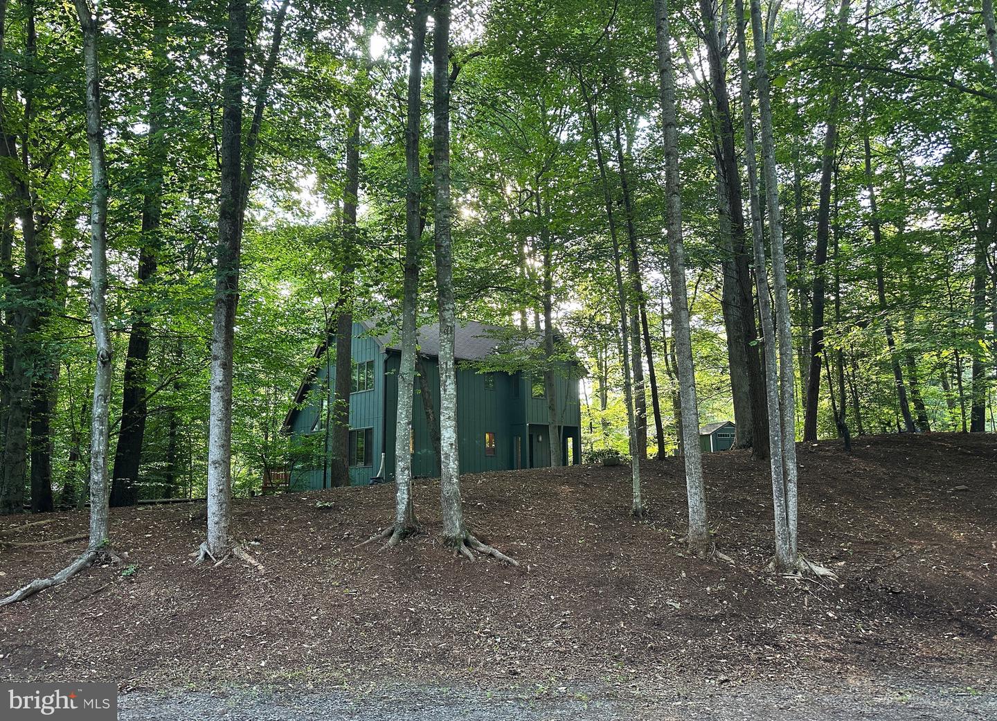 6303 OCCOQUAN FOREST DR, MANASSAS, Virginia 20112, 5 Bedrooms Bedrooms, 8 Rooms Rooms,2 BathroomsBathrooms,Residential,For sale,6303 OCCOQUAN FOREST DR,VAPW2098748 MLS # VAPW2098748