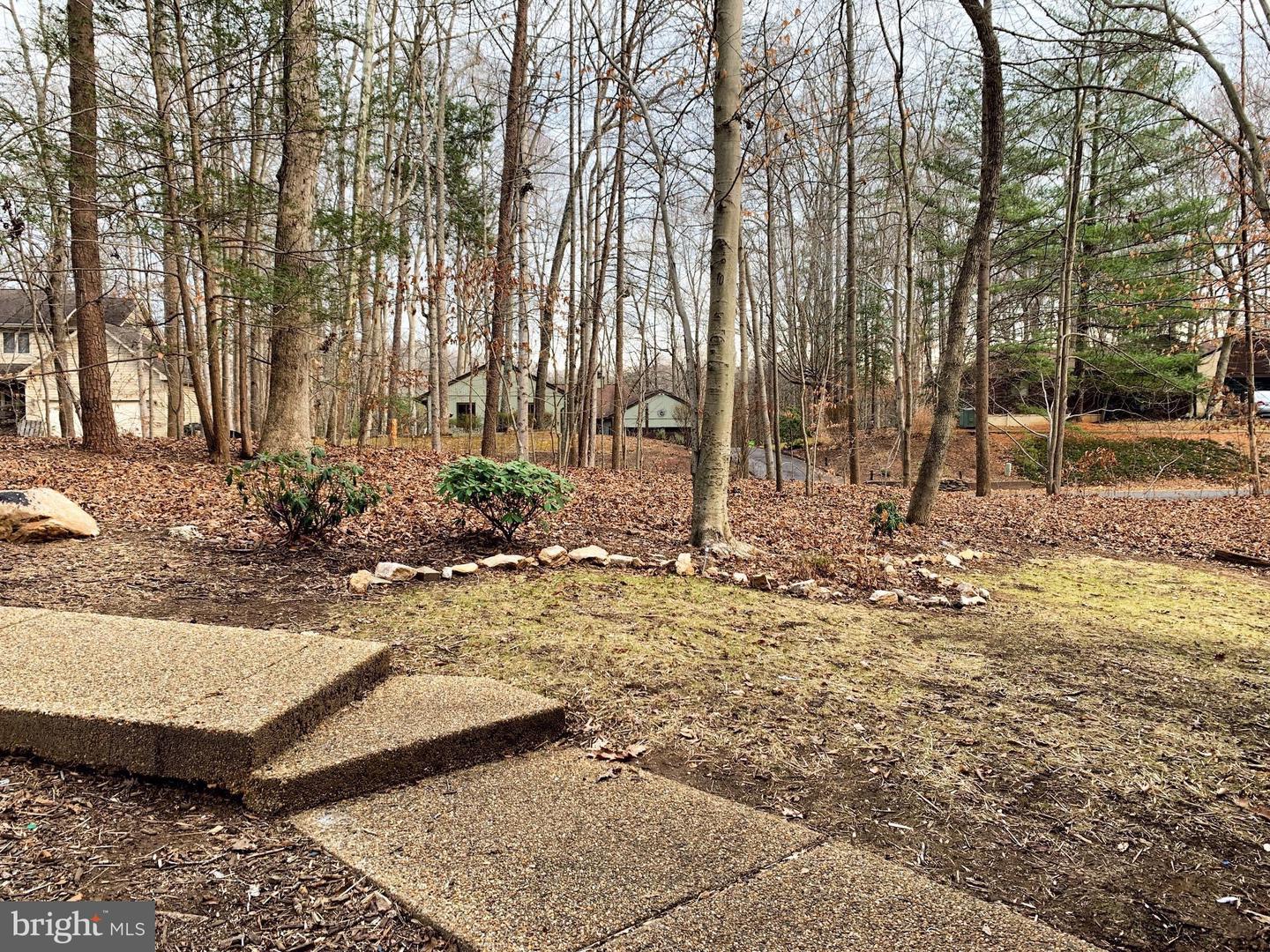 6303 OCCOQUAN FOREST DR, MANASSAS, Virginia 20112, 5 Bedrooms Bedrooms, 8 Rooms Rooms,2 BathroomsBathrooms,Residential,For sale,6303 OCCOQUAN FOREST DR,VAPW2098748 MLS # VAPW2098748
