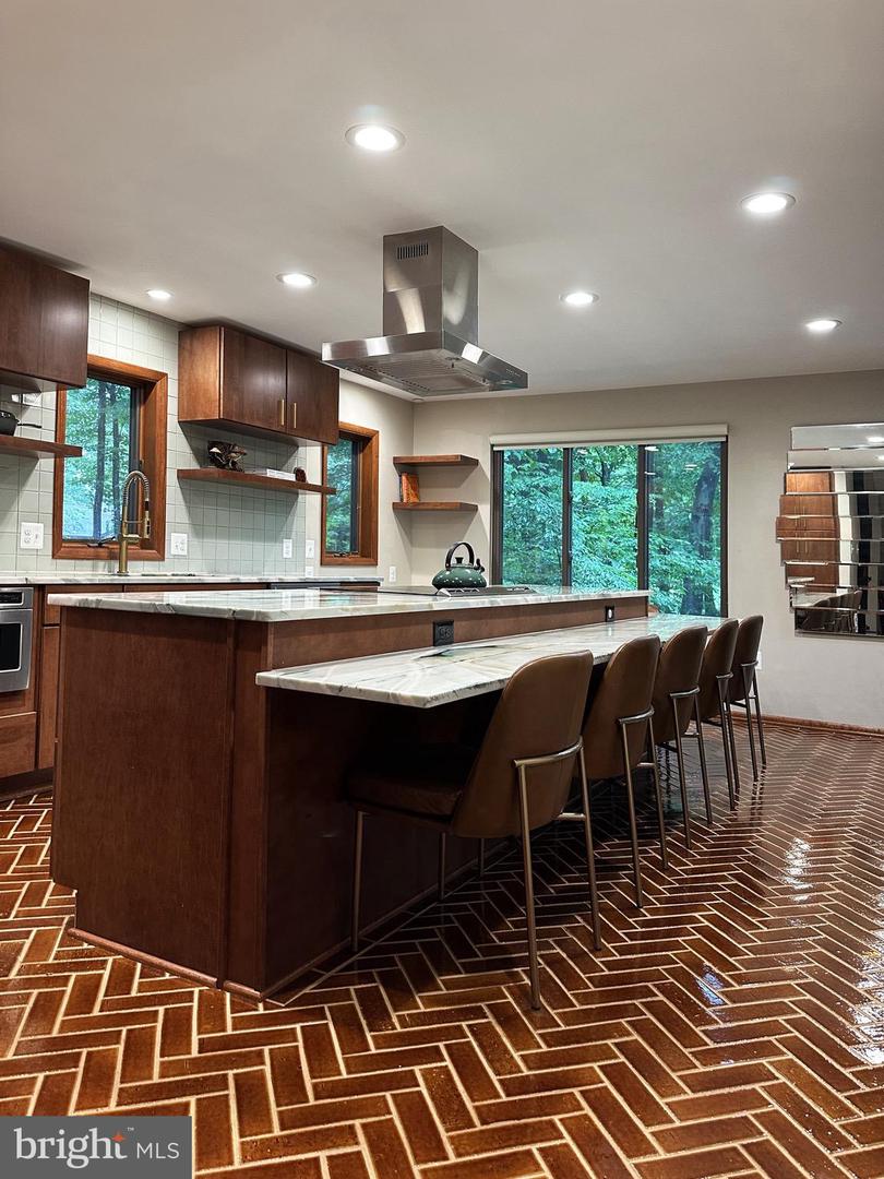 6303 OCCOQUAN FOREST DR, MANASSAS, Virginia 20112, 5 Bedrooms Bedrooms, 8 Rooms Rooms,2 BathroomsBathrooms,Residential,For sale,6303 OCCOQUAN FOREST DR,VAPW2098748 MLS # VAPW2098748