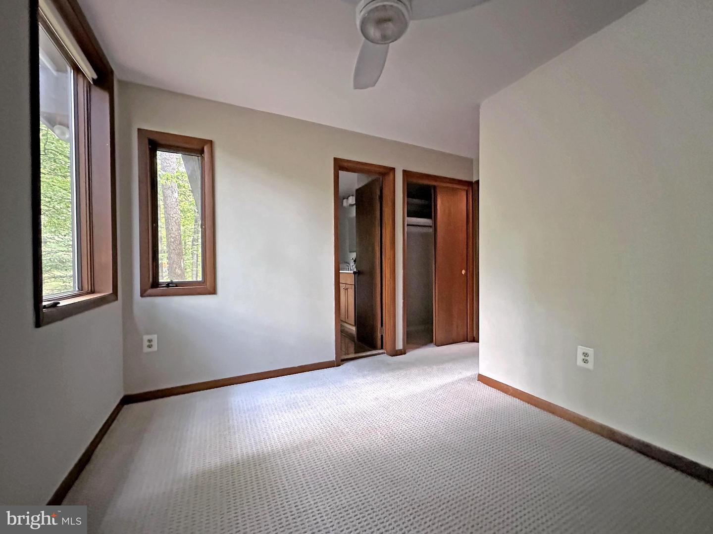 6303 OCCOQUAN FOREST DR, MANASSAS, Virginia 20112, 5 Bedrooms Bedrooms, 8 Rooms Rooms,2 BathroomsBathrooms,Residential,For sale,6303 OCCOQUAN FOREST DR,VAPW2098748 MLS # VAPW2098748