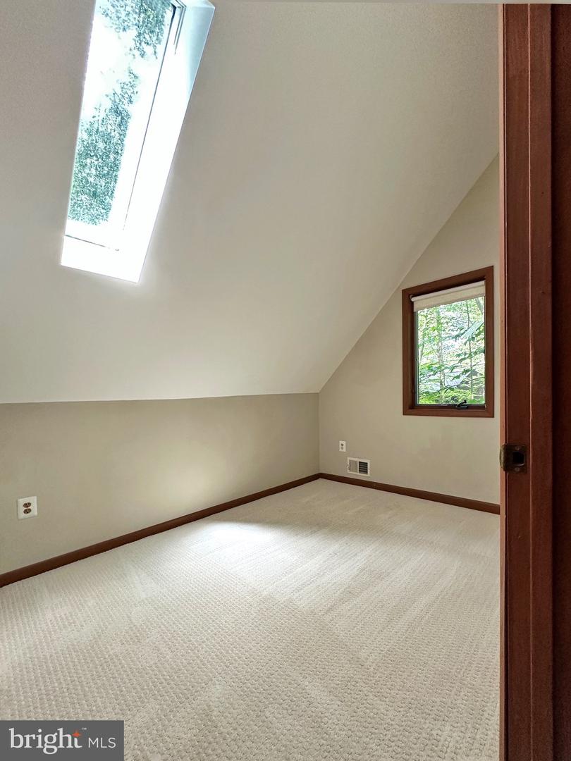 6303 OCCOQUAN FOREST DR, MANASSAS, Virginia 20112, 5 Bedrooms Bedrooms, 8 Rooms Rooms,2 BathroomsBathrooms,Residential,For sale,6303 OCCOQUAN FOREST DR,VAPW2098748 MLS # VAPW2098748