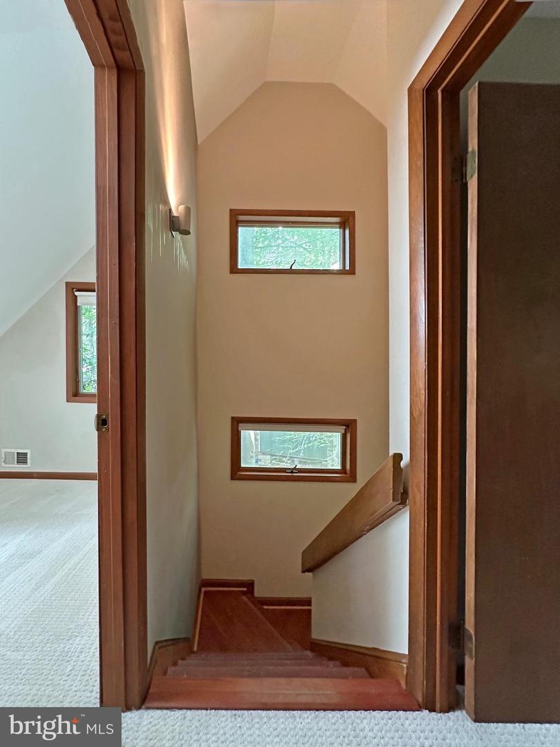 6303 OCCOQUAN FOREST DR, MANASSAS, Virginia 20112, 5 Bedrooms Bedrooms, 8 Rooms Rooms,2 BathroomsBathrooms,Residential,For sale,6303 OCCOQUAN FOREST DR,VAPW2098748 MLS # VAPW2098748