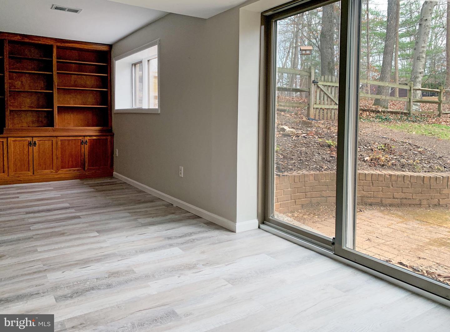 6303 OCCOQUAN FOREST DR, MANASSAS, Virginia 20112, 5 Bedrooms Bedrooms, 8 Rooms Rooms,2 BathroomsBathrooms,Residential,For sale,6303 OCCOQUAN FOREST DR,VAPW2098748 MLS # VAPW2098748