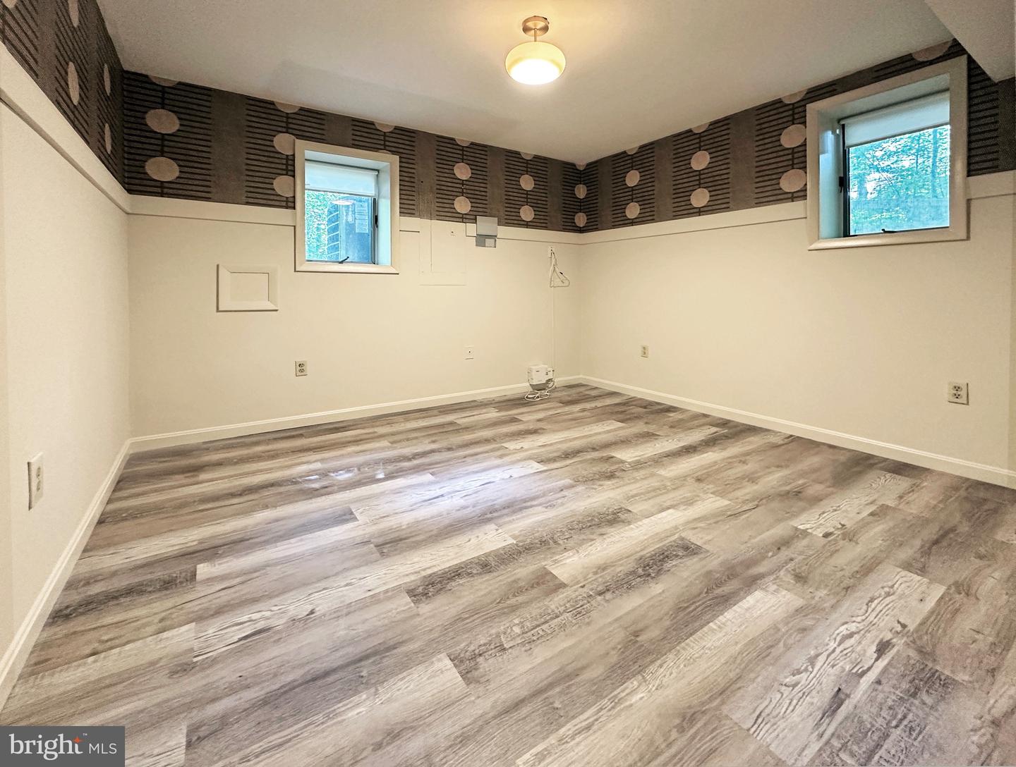 6303 OCCOQUAN FOREST DR, MANASSAS, Virginia 20112, 5 Bedrooms Bedrooms, 8 Rooms Rooms,2 BathroomsBathrooms,Residential,For sale,6303 OCCOQUAN FOREST DR,VAPW2098748 MLS # VAPW2098748