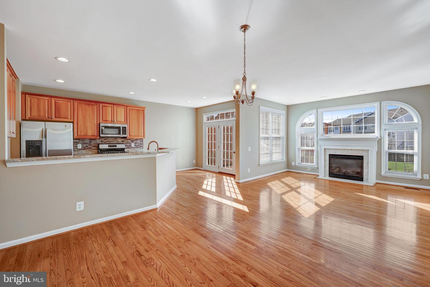 43903 THORNCROFT TER, ASHBURN, Virginia 20148, 3 Bedrooms Bedrooms, ,2 BathroomsBathrooms,Residential,For sale,43903 THORNCROFT TER,VALO2101472 MLS # VALO2101472