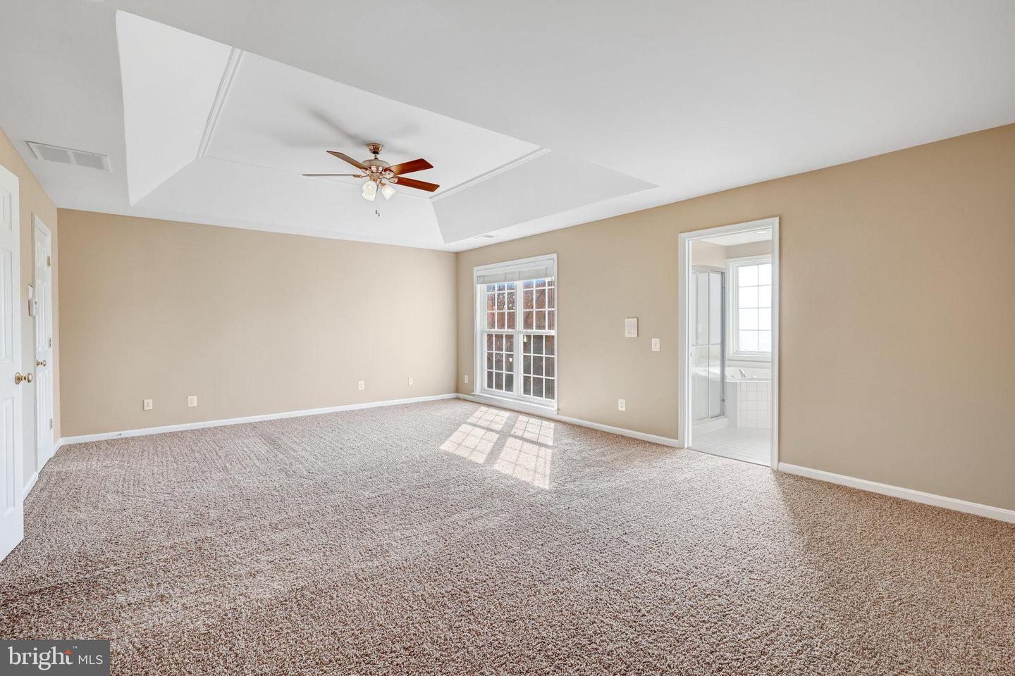 43903 THORNCROFT TER, ASHBURN, Virginia 20148, 3 Bedrooms Bedrooms, ,2 BathroomsBathrooms,Residential,For sale,43903 THORNCROFT TER,VALO2101472 MLS # VALO2101472