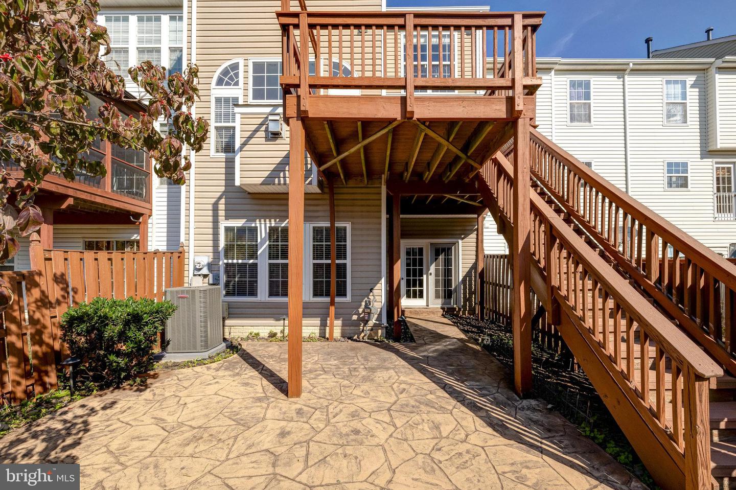 43903 THORNCROFT TER, ASHBURN, Virginia 20148, 3 Bedrooms Bedrooms, ,2 BathroomsBathrooms,Residential,For sale,43903 THORNCROFT TER,VALO2101472 MLS # VALO2101472