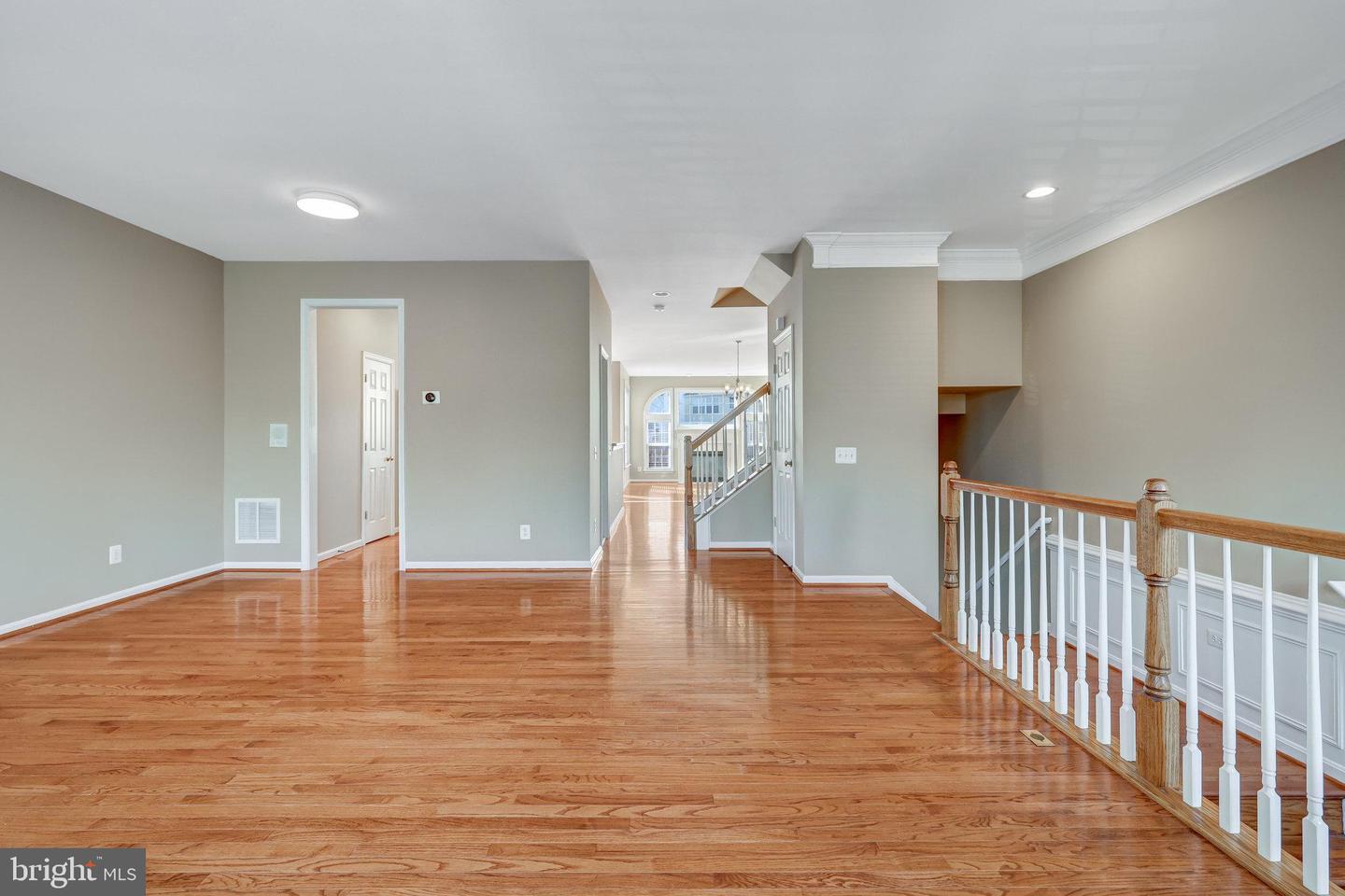 43903 THORNCROFT TER, ASHBURN, Virginia 20148, 3 Bedrooms Bedrooms, ,2 BathroomsBathrooms,Residential,For sale,43903 THORNCROFT TER,VALO2101472 MLS # VALO2101472