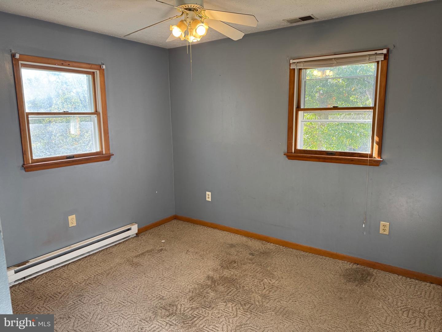 93 RED BUD LN, FORT VALLEY, Virginia 22652, 4 Bedrooms Bedrooms, ,3 BathroomsBathrooms,Residential,For sale,93 RED BUD LN,VASH2011950 MLS # VASH2011950