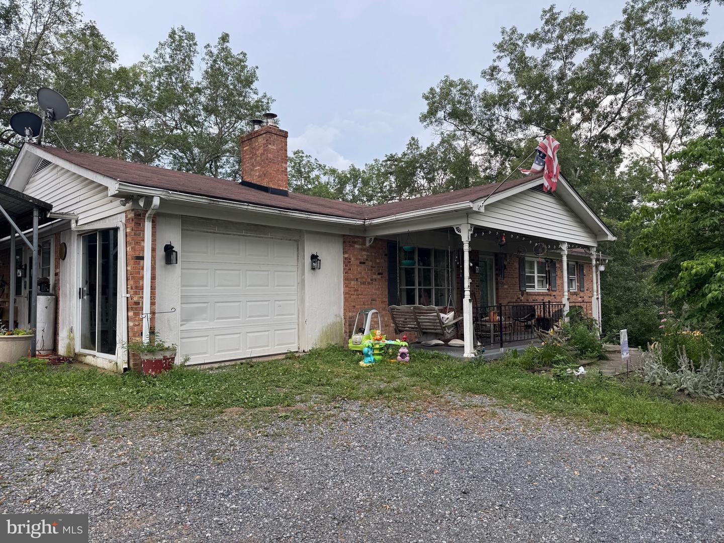 93 RED BUD LN, FORT VALLEY, Virginia 22652, 4 Bedrooms Bedrooms, ,3 BathroomsBathrooms,Residential,For sale,93 RED BUD LN,VASH2011950 MLS # VASH2011950