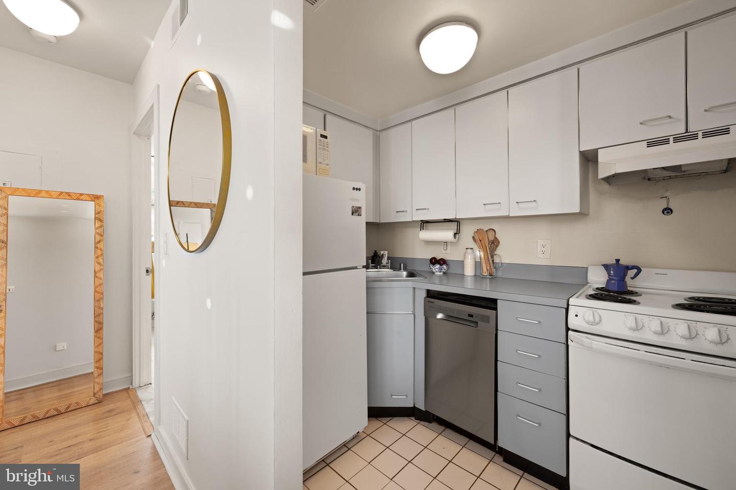 2611 ADAMS MILL RD NW #208, WASHINGTON, District Of Columbia 20009, 1 Bedroom Bedrooms, ,1 BathroomBathrooms,Residential,For sale,2611 ADAMS MILL RD NW #208,DCDC2209516 MLS # DCDC2209516