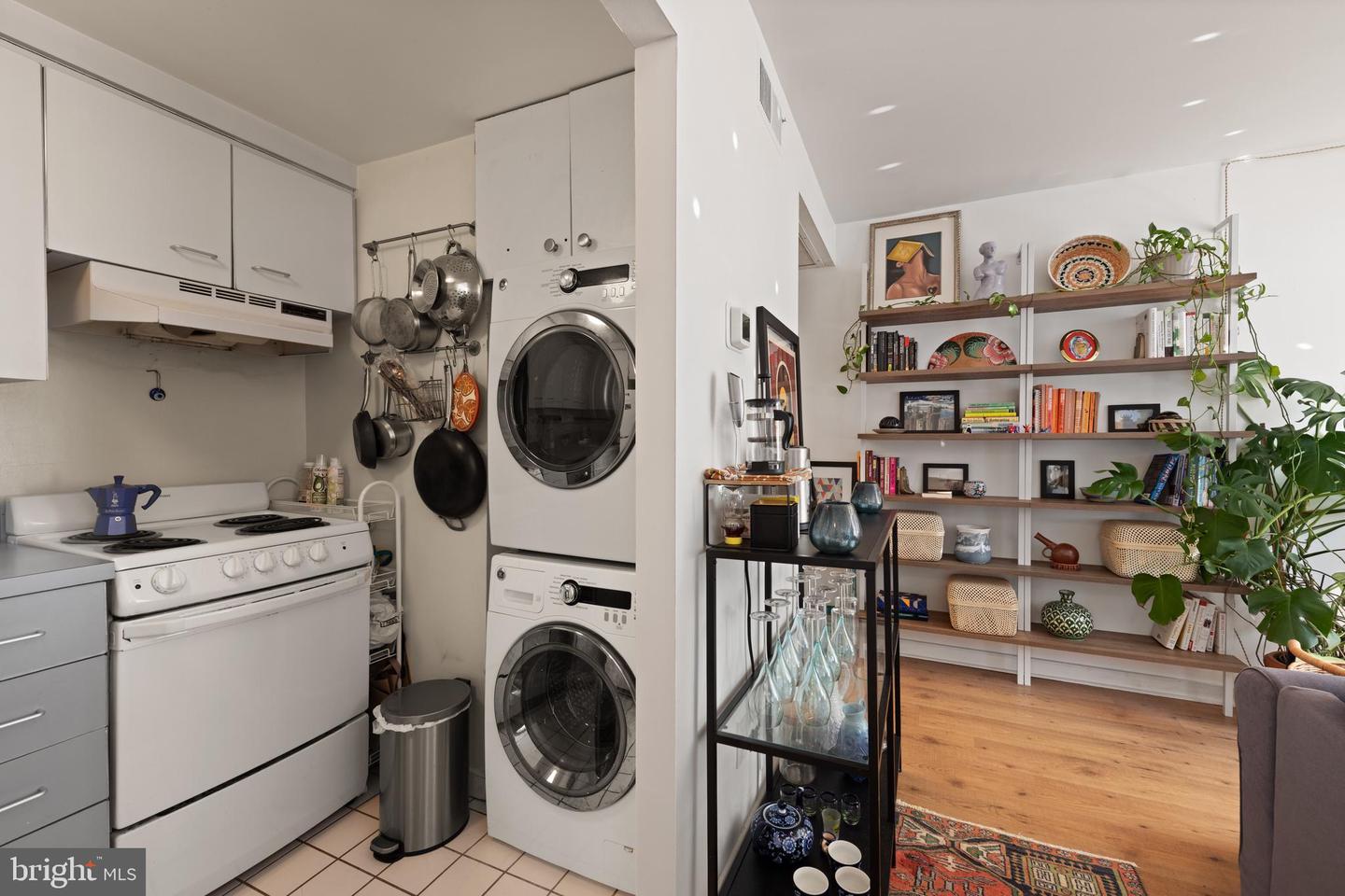 2611 ADAMS MILL RD NW #208, WASHINGTON, District Of Columbia 20009, 1 Bedroom Bedrooms, ,1 BathroomBathrooms,Residential,For sale,2611 ADAMS MILL RD NW #208,DCDC2209516 MLS # DCDC2209516