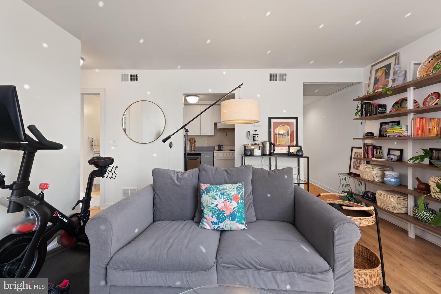 2611 ADAMS MILL RD NW #208, WASHINGTON, District Of Columbia 20009, 1 Bedroom Bedrooms, ,1 BathroomBathrooms,Residential,For sale,2611 ADAMS MILL RD NW #208,DCDC2209516 MLS # DCDC2209516