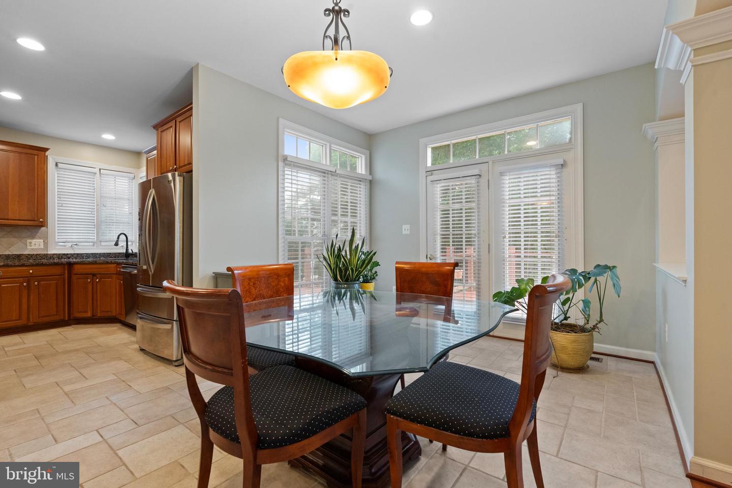 4831 CROSS MEADOW PL, CHANTILLY, Virginia 20151, 5 Bedrooms Bedrooms, ,4 BathroomsBathrooms,Residential,For sale,4831 CROSS MEADOW PL,VAFX2254394 MLS # VAFX2254394
