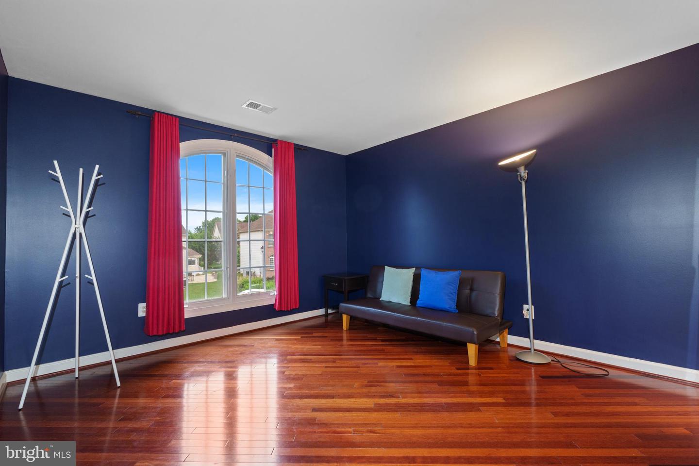4831 CROSS MEADOW PL, CHANTILLY, Virginia 20151, 5 Bedrooms Bedrooms, ,4 BathroomsBathrooms,Residential,For sale,4831 CROSS MEADOW PL,VAFX2254394 MLS # VAFX2254394