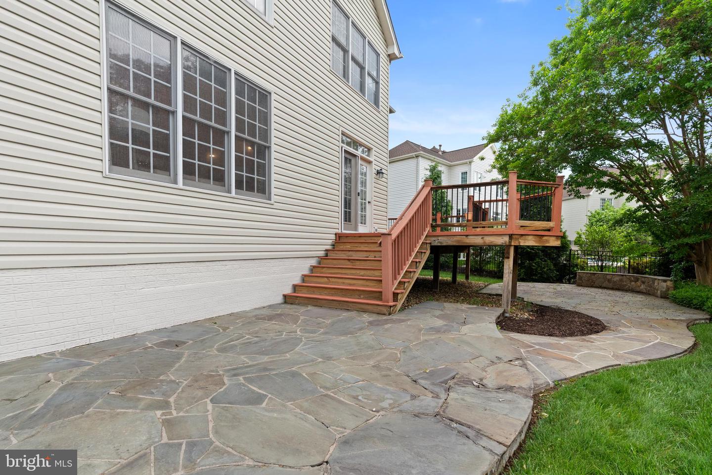 4831 CROSS MEADOW PL, CHANTILLY, Virginia 20151, 5 Bedrooms Bedrooms, ,4 BathroomsBathrooms,Residential,For sale,4831 CROSS MEADOW PL,VAFX2254394 MLS # VAFX2254394