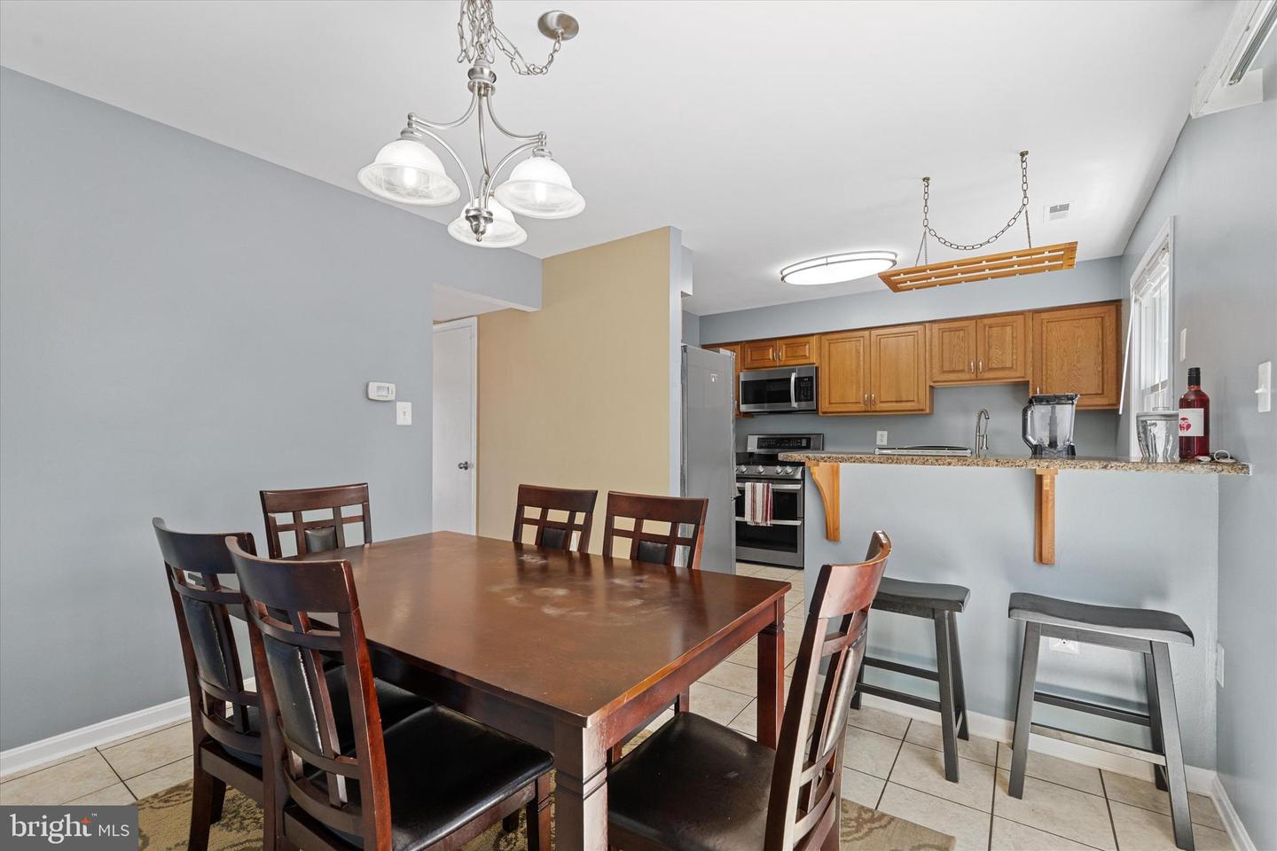 8695 CARLTON DR, MANASSAS, Virginia 20110, 3 Bedrooms Bedrooms, ,1 BathroomBathrooms,Residential,For sale,8695 CARLTON DR,VAMN2008650 MLS # VAMN2008650
