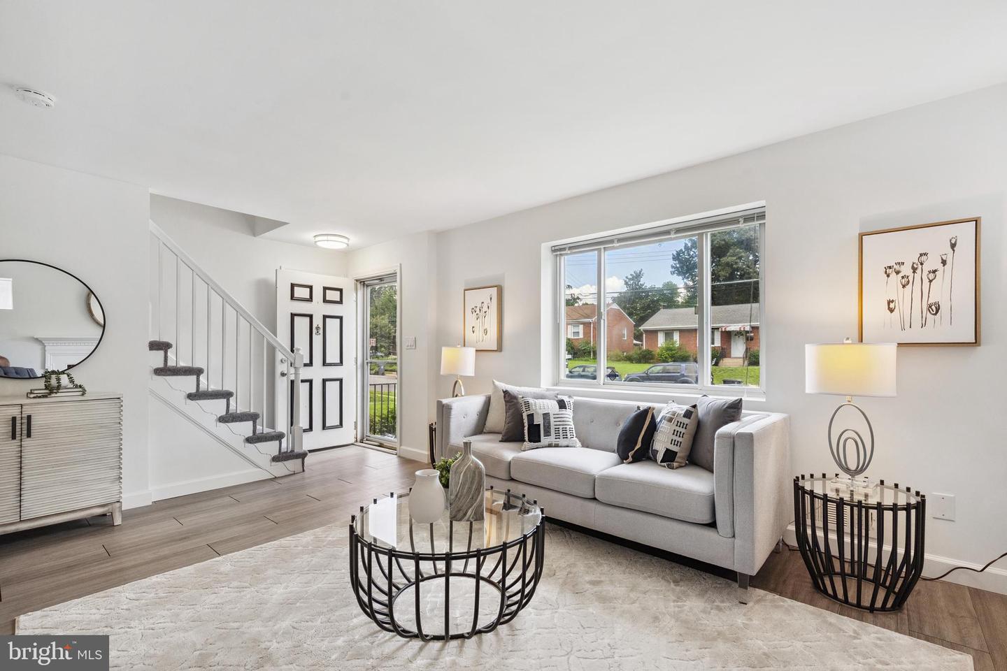 4756 6TH ST S, ARLINGTON, Virginia 22204, 3 Bedrooms Bedrooms, ,2 BathroomsBathrooms,Residential,For sale,4756 6TH ST S,VAAR2055622 MLS # VAAR2055622