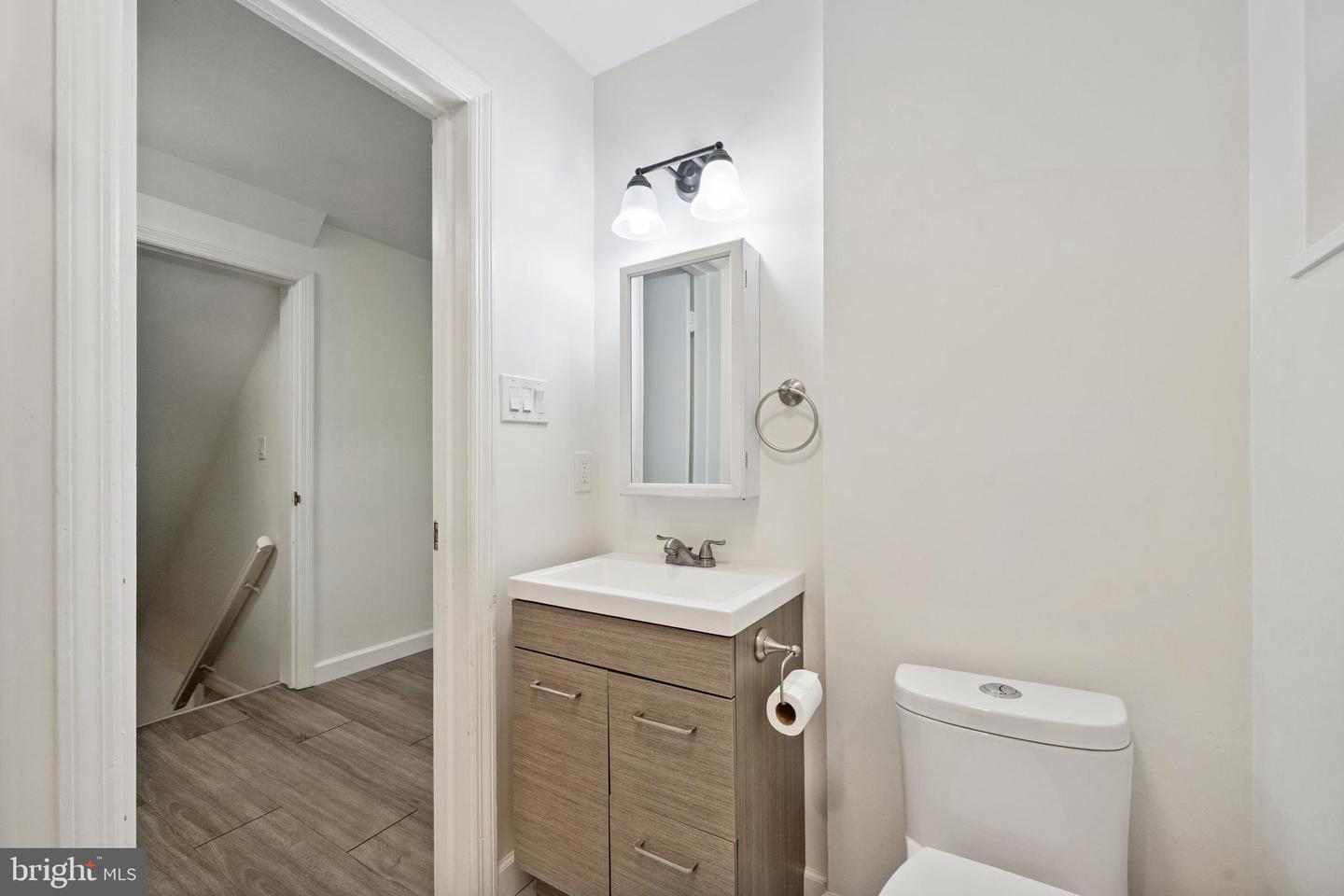 4756 6TH ST S, ARLINGTON, Virginia 22204, 3 Bedrooms Bedrooms, ,2 BathroomsBathrooms,Residential,For sale,4756 6TH ST S,VAAR2055622 MLS # VAAR2055622