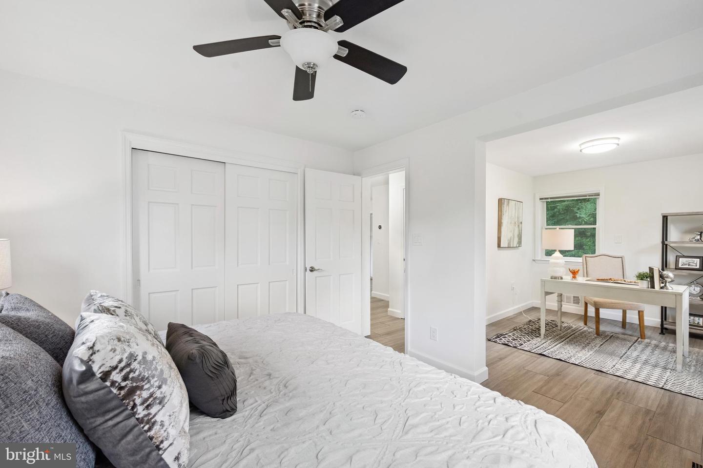 4756 6TH ST S, ARLINGTON, Virginia 22204, 3 Bedrooms Bedrooms, ,2 BathroomsBathrooms,Residential,For sale,4756 6TH ST S,VAAR2055622 MLS # VAAR2055622