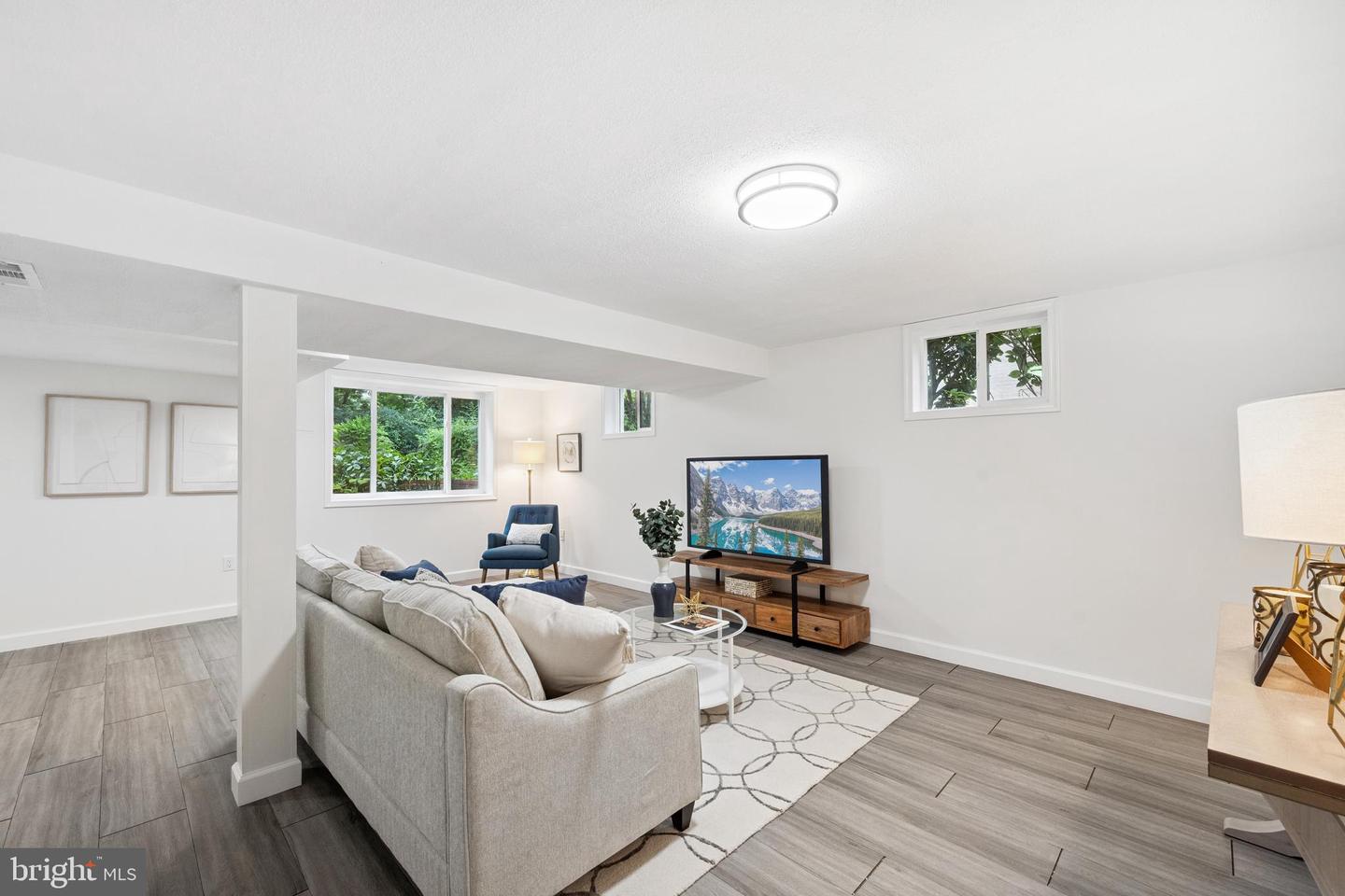 4756 6TH ST S, ARLINGTON, Virginia 22204, 3 Bedrooms Bedrooms, ,2 BathroomsBathrooms,Residential,For sale,4756 6TH ST S,VAAR2055622 MLS # VAAR2055622