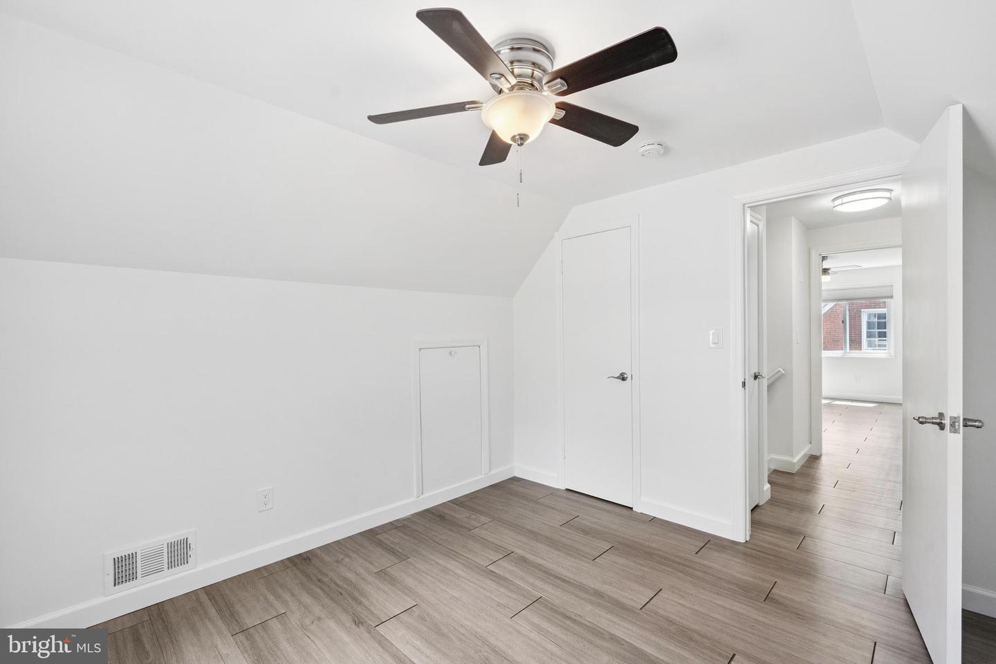 4756 6TH ST S, ARLINGTON, Virginia 22204, 3 Bedrooms Bedrooms, ,2 BathroomsBathrooms,Residential,For sale,4756 6TH ST S,VAAR2055622 MLS # VAAR2055622