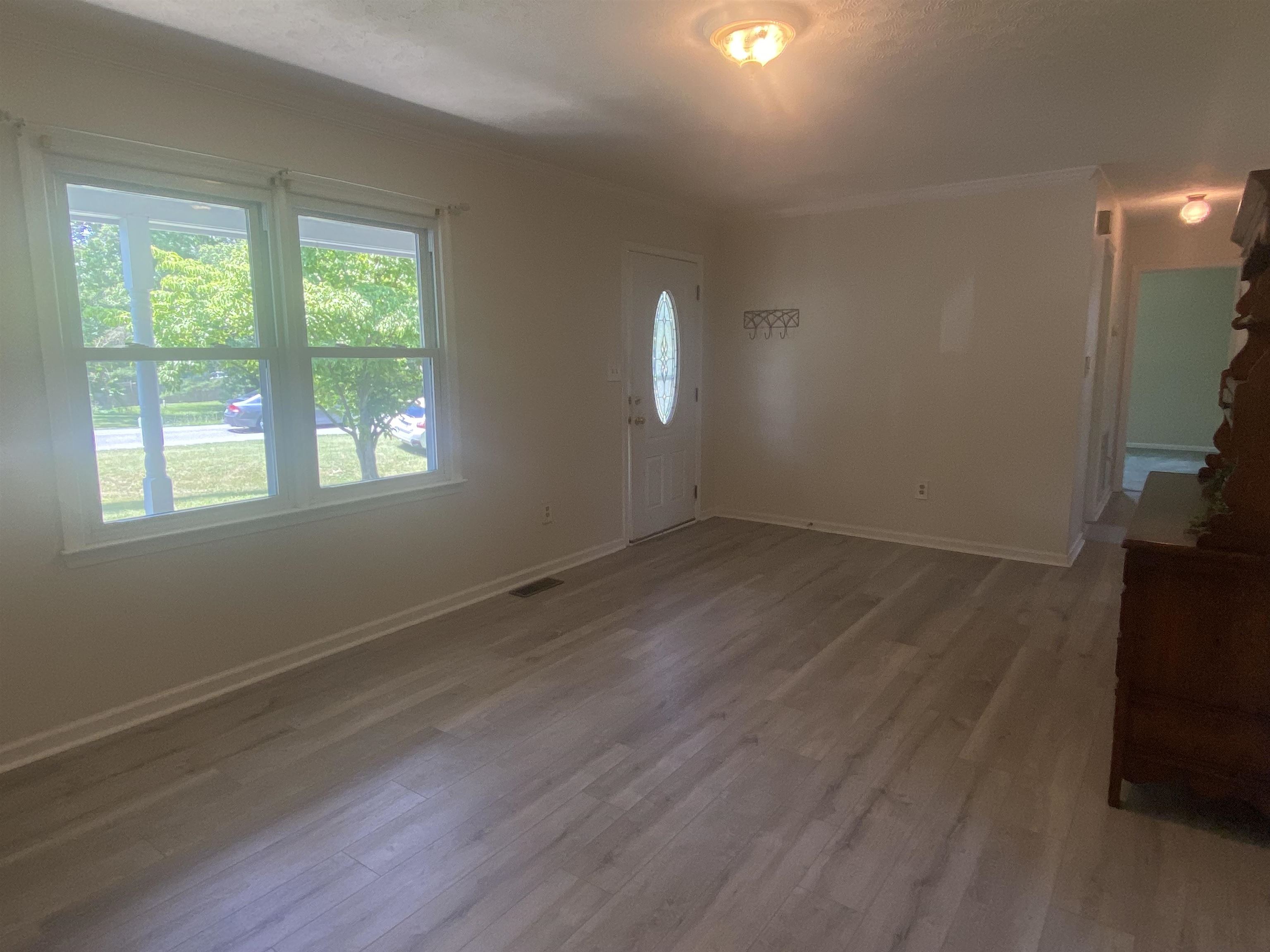 6 BINGHAM ST, VERONA, Virginia 24482, 3 Bedrooms Bedrooms, ,1 BathroomBathrooms,Residential,One level brick,6 BINGHAM ST,666523 MLS # 666523