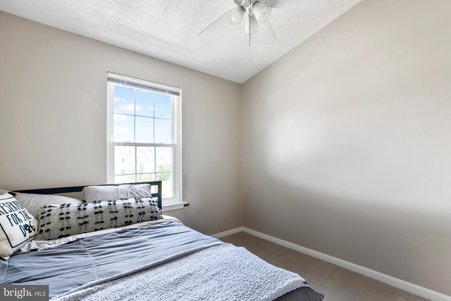9230 CARDINAL FOREST LN #301, LORTON, Virginia 22079, 2 Bedrooms Bedrooms, ,1 BathroomBathrooms,Residential,For sale,9230 CARDINAL FOREST LN #301,VAFX2246804 MLS # VAFX2246804